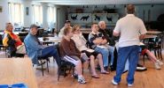 Filename=Mike_Group___Instructors.JPG
Filesize=131KB
Dimensions=904x487
Date added=May 16, 2007 Mike_Group___Instructors.JPG